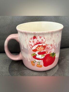 Strawberry Shortcake Ceramic 20oz Mug New